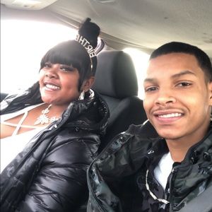 Meet your Posher, Robert